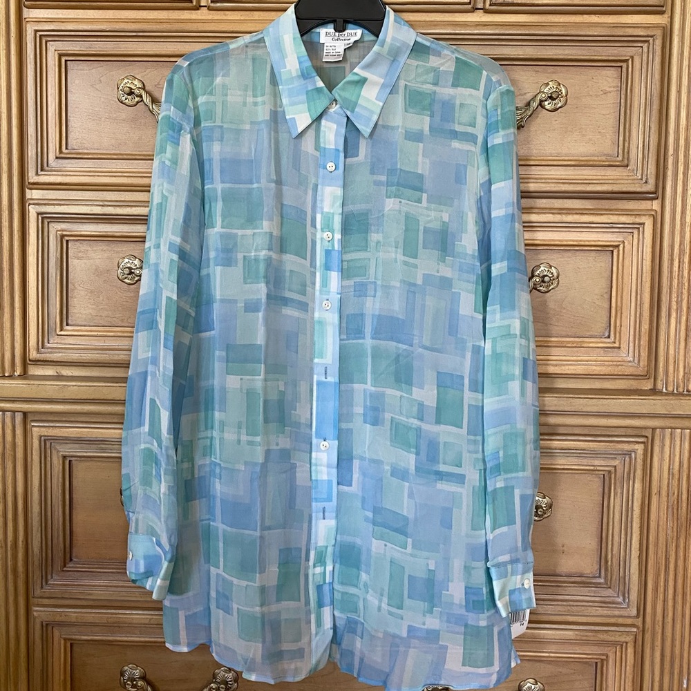 NWT Due per Due 💯% silk blouse 14